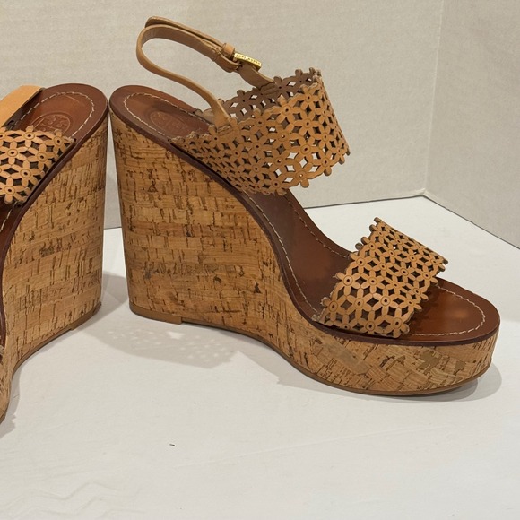 Tory Burch Daisy Cork Wedge Heel Sandals Laser Cut Leather Tan Women's Size 10 M - Picture 8 of 11
